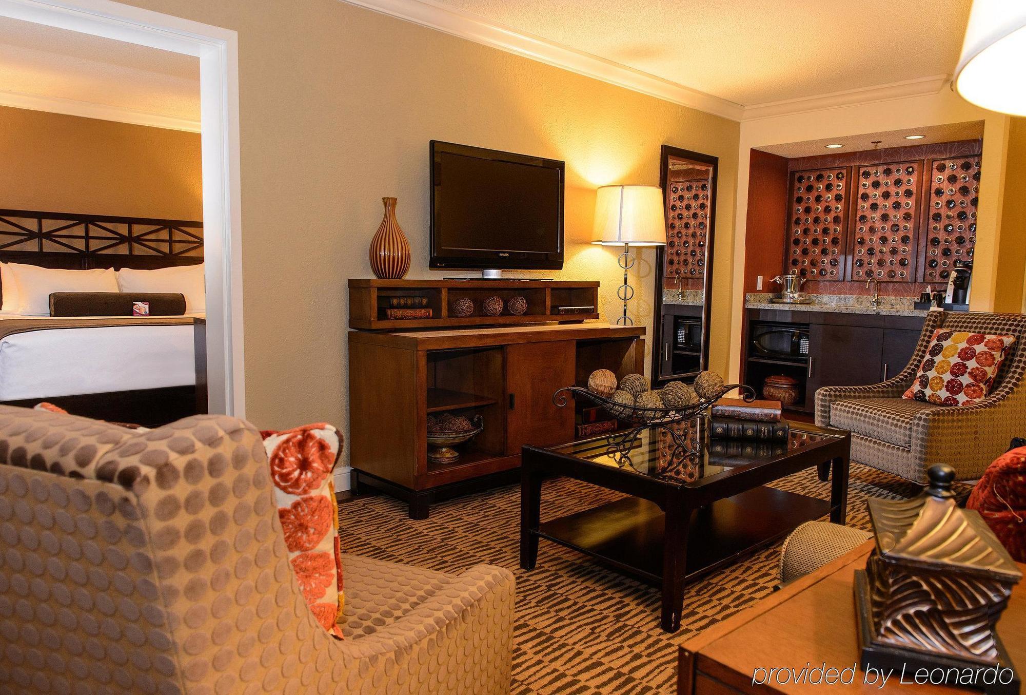 Holiday Inn Express Hotel & Suites Jacksonville Airport By Ihg Экстерьер фото