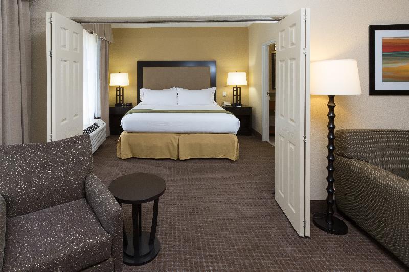 Holiday Inn Express Hotel & Suites Jacksonville Airport By Ihg Экстерьер фото